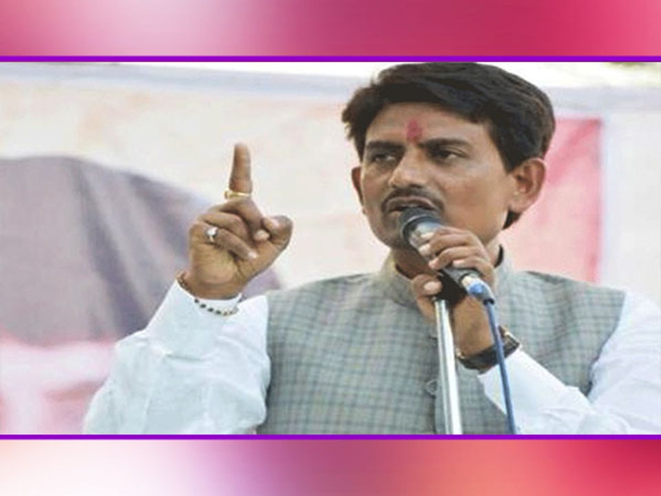 Alpesh Thakor का Political Future Gujarat प्रवासी मजदूरों को लेकर पड़ा खतरे में । वनइंडिया हिंदी