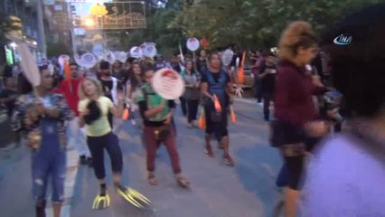 Kızıltepe Sokakları Sirk Gösterisiyle Şenlendi