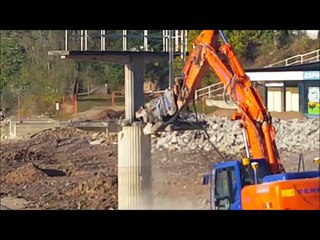 Destruction du plongeoir du lac de Pont