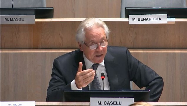 Eugène Caselli intervient sur la gestion de l'espace public à Marseille