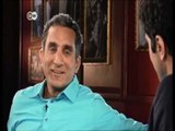 باسم يوسف - لو كان السيسي عزمني كنت هروحله مسافة السكه وهاخد معايا فطير