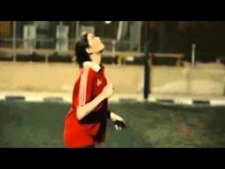 مهارات الفنانة يسرا اللوزي بالكرة‬