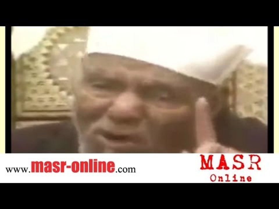 نادرجداً -  الشيخ الجليل متولي الشعراوي لاول مره يبكي و دعائه لمصر