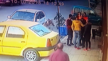 Zonguldak'ta kavga anı güvenlik kamerasına yansıdı