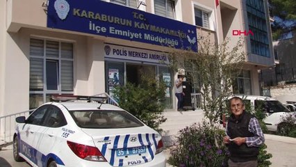 İzmir Karaburun'da Batan, Kaçak Göçmenlerin Kapalı Odada Kaldığı Tekne Aranıyor