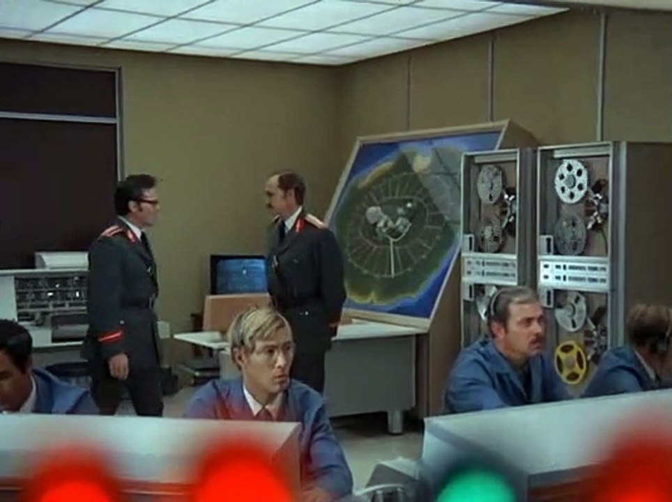 Mission Impossible (1966) S05E17  The Field