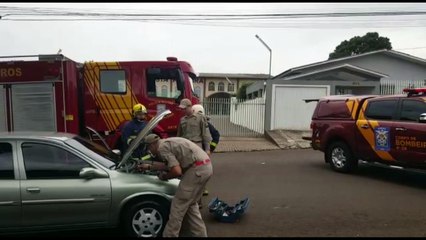 Veículo sofre princípio de incêndio
