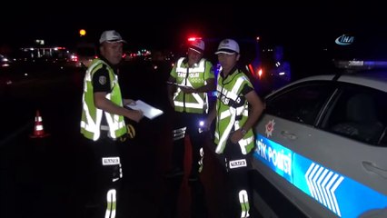 Motosiklet lastik değiştiren kamyonete arkadan çarptı: 1 ölü