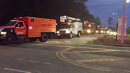 Micheal arkasında hayalet bir şehir bıraktı...Florida kasırganın ardından yaralarını sarmaya çalışıyor