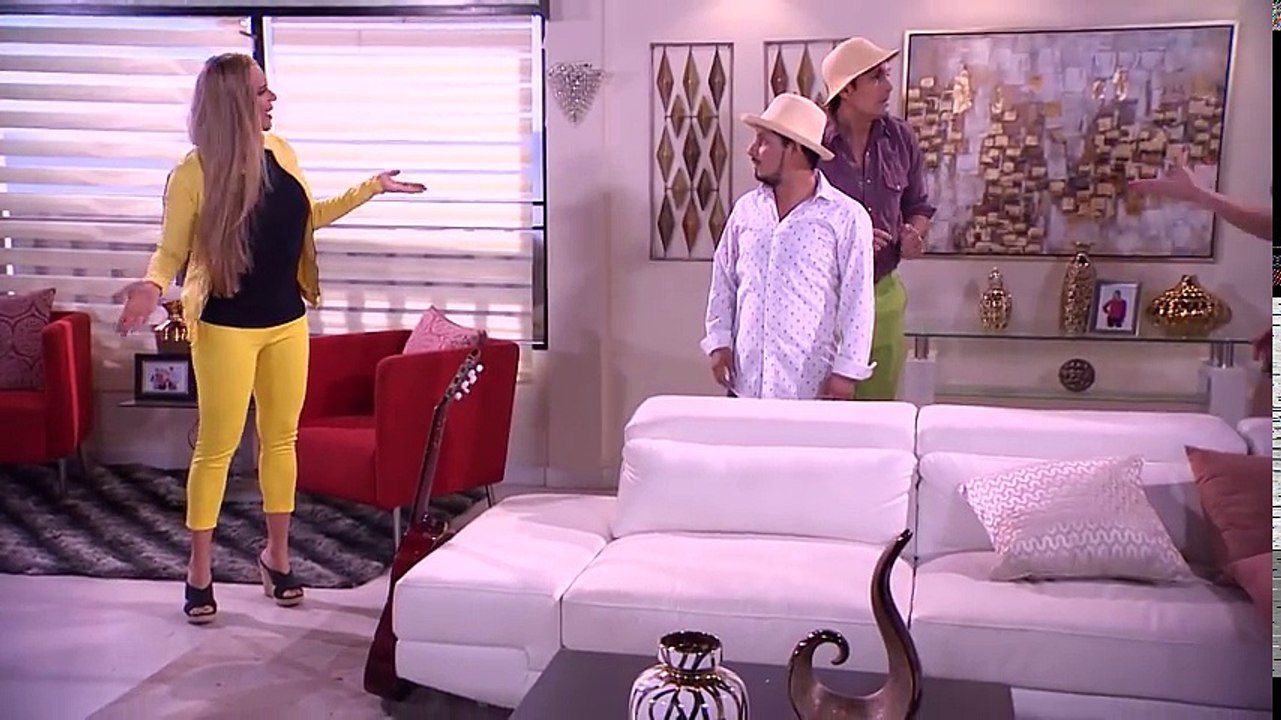 3 Familias (T4) - CAP 133 - La desesperación de Carla