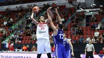 Türkiye Basketbol Federasyonu, Ömer Faruk Yurtseven'e 8 Müsabakadan Men Cezası Verdi