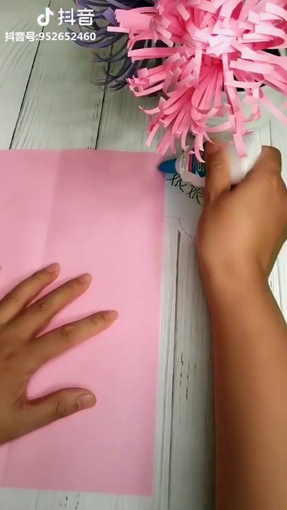 Beautiful flowers that you can majke in a minute with this tutorial video