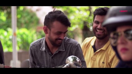 Roshni Misbah - Hijabi Biker - #ChalBadhChal - Leap7x - Liberty Shoes