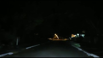 Três postes sem luz deixam escuridão na Rua Wenceslau Braz