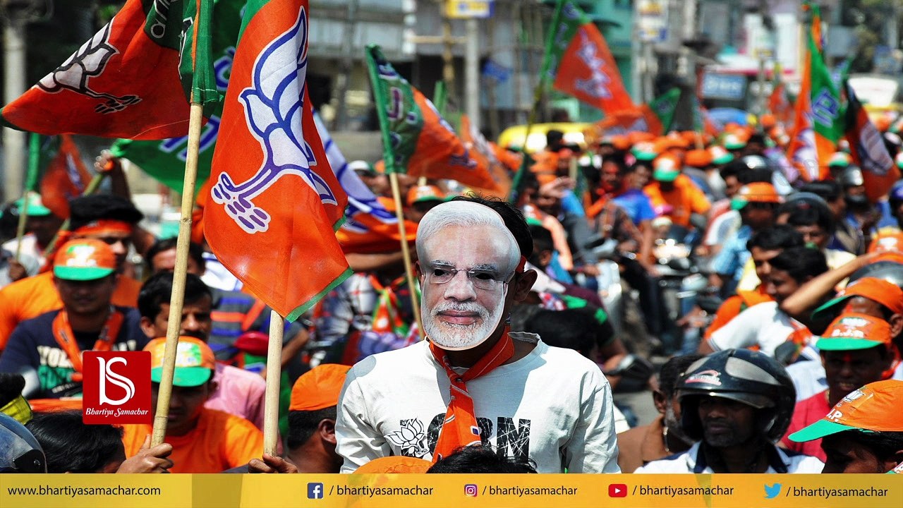 Bjp के गुप्त सर्वे से उड़ी CM देवेंद्र फडणवीस की नींद, हारेंगे bjp के 45 विधायक और 8 सासद