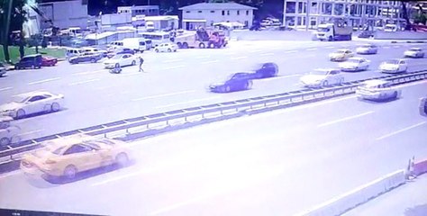 Motosikletlinin Ölümden Döndüğü Kaza Kamerada