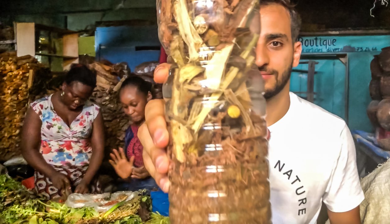  CÔTE-D'IVOIRE: Hôpital ou Médecine traditionnelle ?