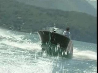 Riva sur le lac annecy à talloires