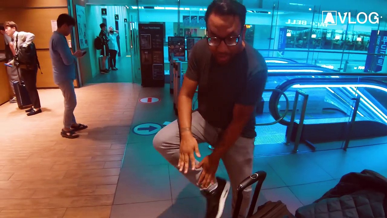 Armin VLOG #67 - Jet Lag For Days