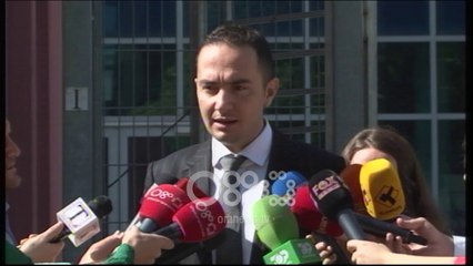 Ora News - Salianji: Më paditi Agron Xhafaj, rrjedha e hetimit ka ndryshuar