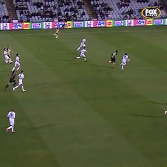 Usain Bolt'un profesyonel futbolculuk kariyerindeki ilk golü