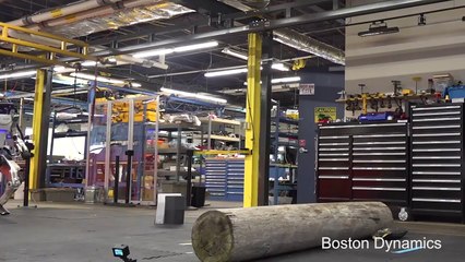 Le robot Atlas fait du parkour