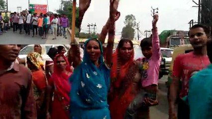यूपी: लापता हुए इस शहर के सांसद और विधायक!, शहर में लगे गुमनामी के पोस्टर
