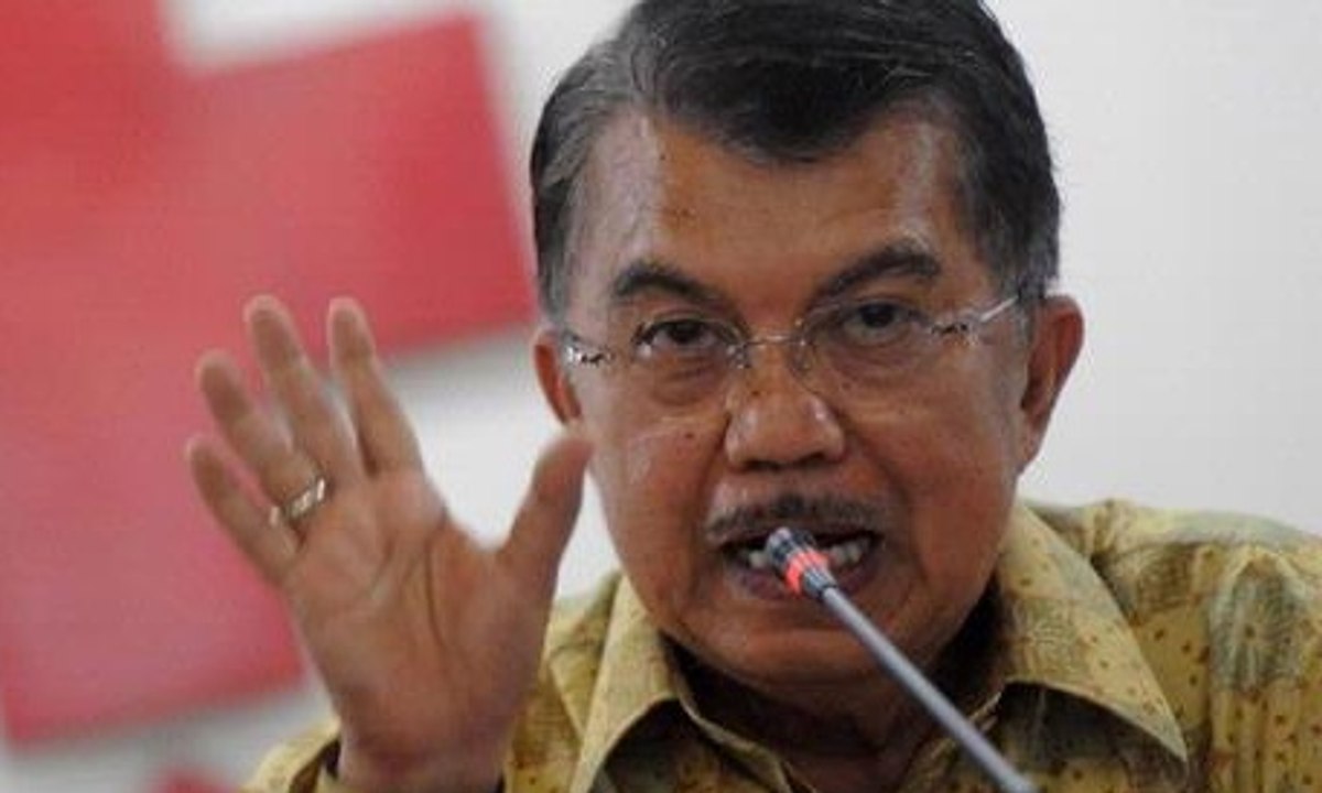 Wapres JK Pastikan Bantuan Pangan Korban Gempa Cukup