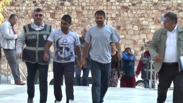 Hırsızlık Şüphelisi, Çek Bizi, Çek En Güzel Şekilde Çek