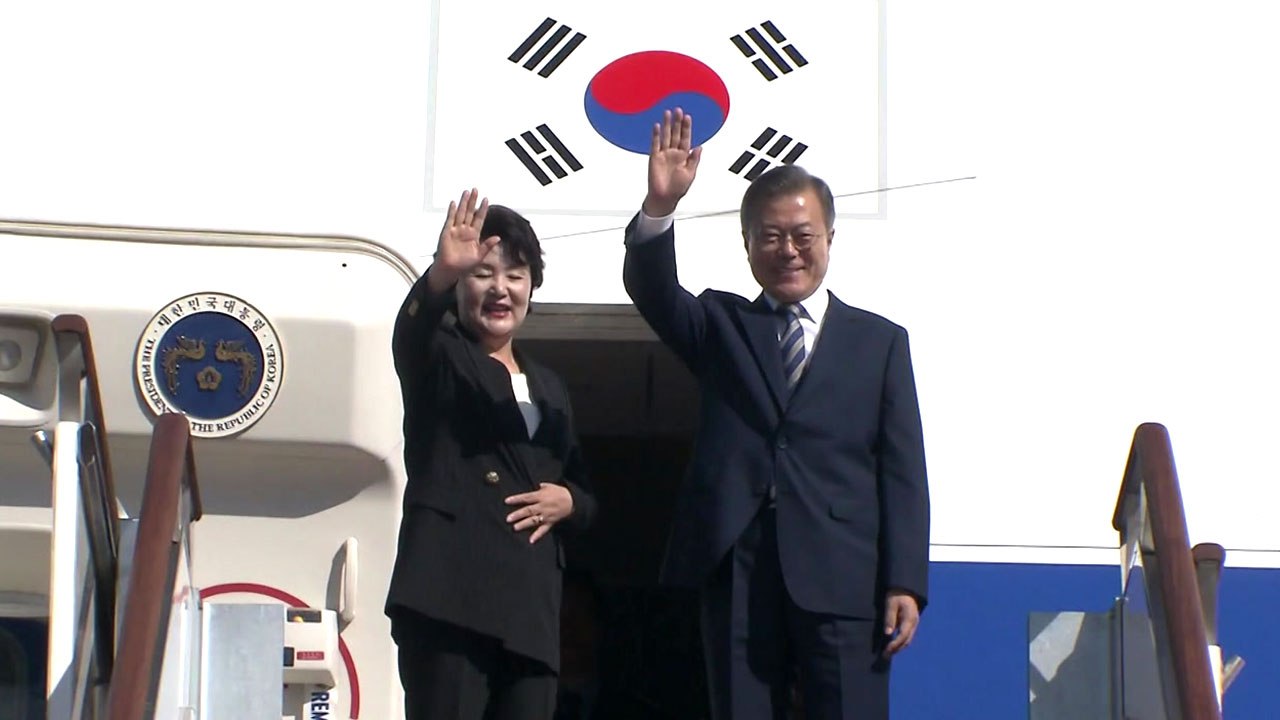 문 대통령, 유럽 5개국 순방...'평화'·'첨단산업' 키워드 / YTN