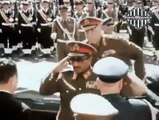 بمناسبة الذكرى ال45 لحرب أكتوبر (1973 : 2018).. الزعيمين القذافي والسادات  وجزء من تكريم الابطال عام 1974.