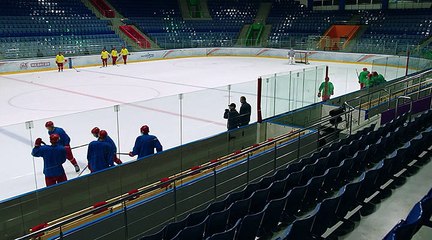 Молодёжка (6 сезон: 20 серия из 44) [2018]