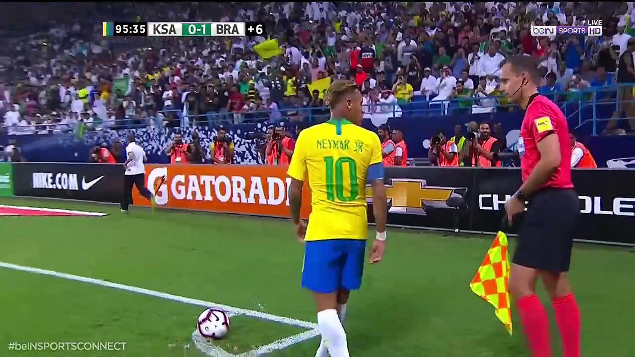 Saudi Arabia 0-2 Brazil: Goal Alex Sandro