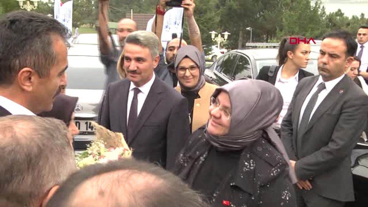 Bolu Vuslat Platformu'nun 'Yeni Dünya Düzeni ve Geleceğin Haritası' Toplantısı Başladı