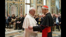 البابا فرانسيس يقبل استقالة كبير أساقفة واشنطن على خلفية فضائح جنسية