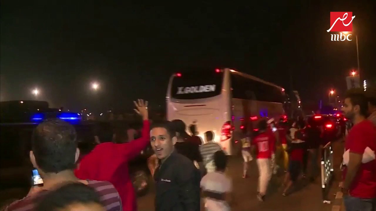 جماهير مصر تحتفل بفوز المنتخب بأربعة أهداف في ت...