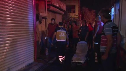 Yangında Mahsur Kalan Yaşlı Adamı İtfaiye Kurtardı
