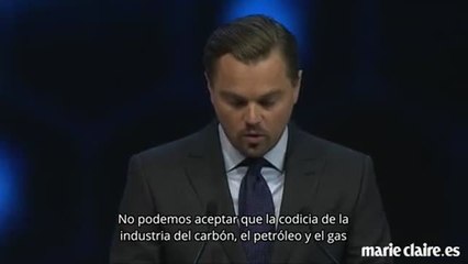 Leonardo DiCaprio recibe el premio Crystal