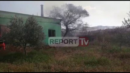 Report Tv-Zjarr masiv në një magazinë në Zharrëz, ja dyshimet e para të policisë
