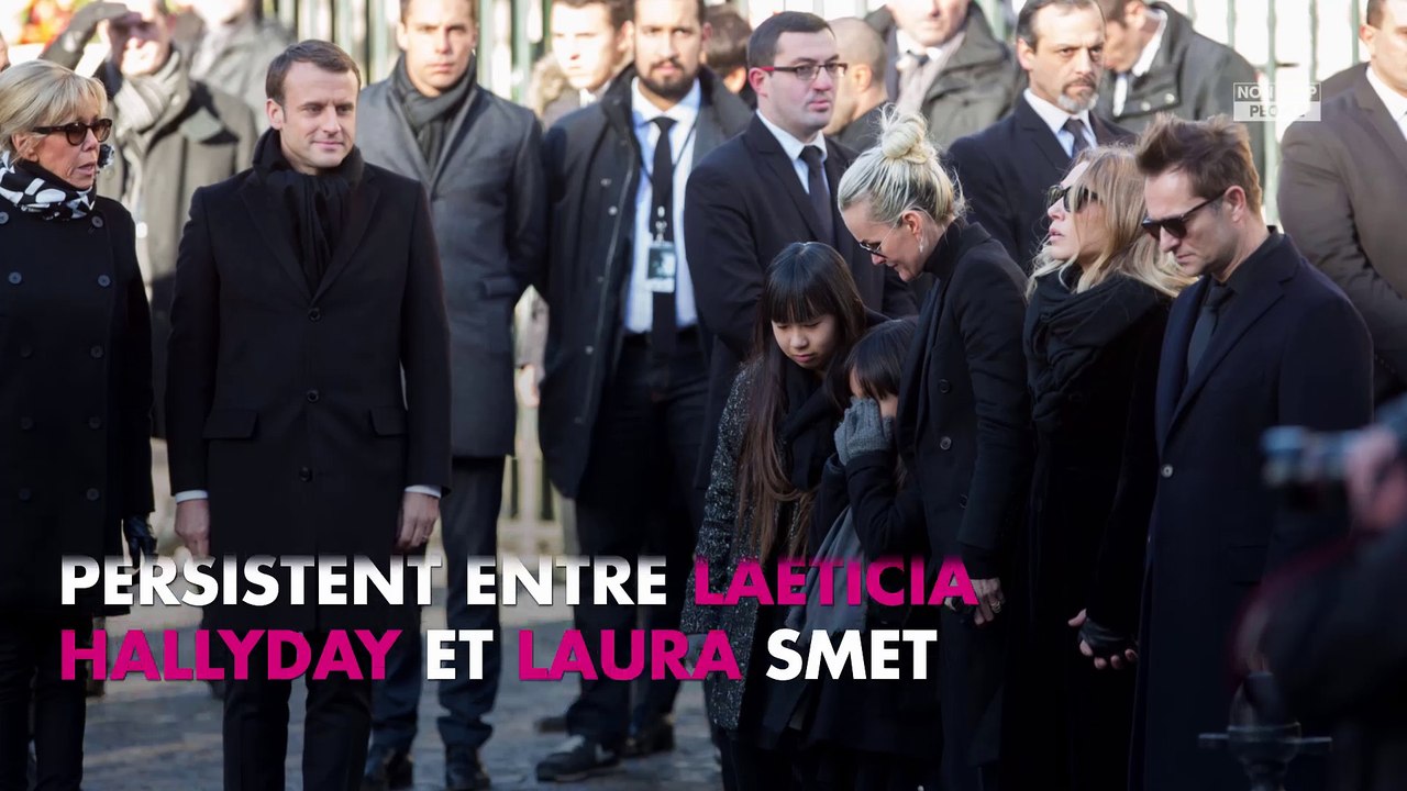 Laeticia Hallyday proche de Laura Smet durant son hospitalisation en 2006