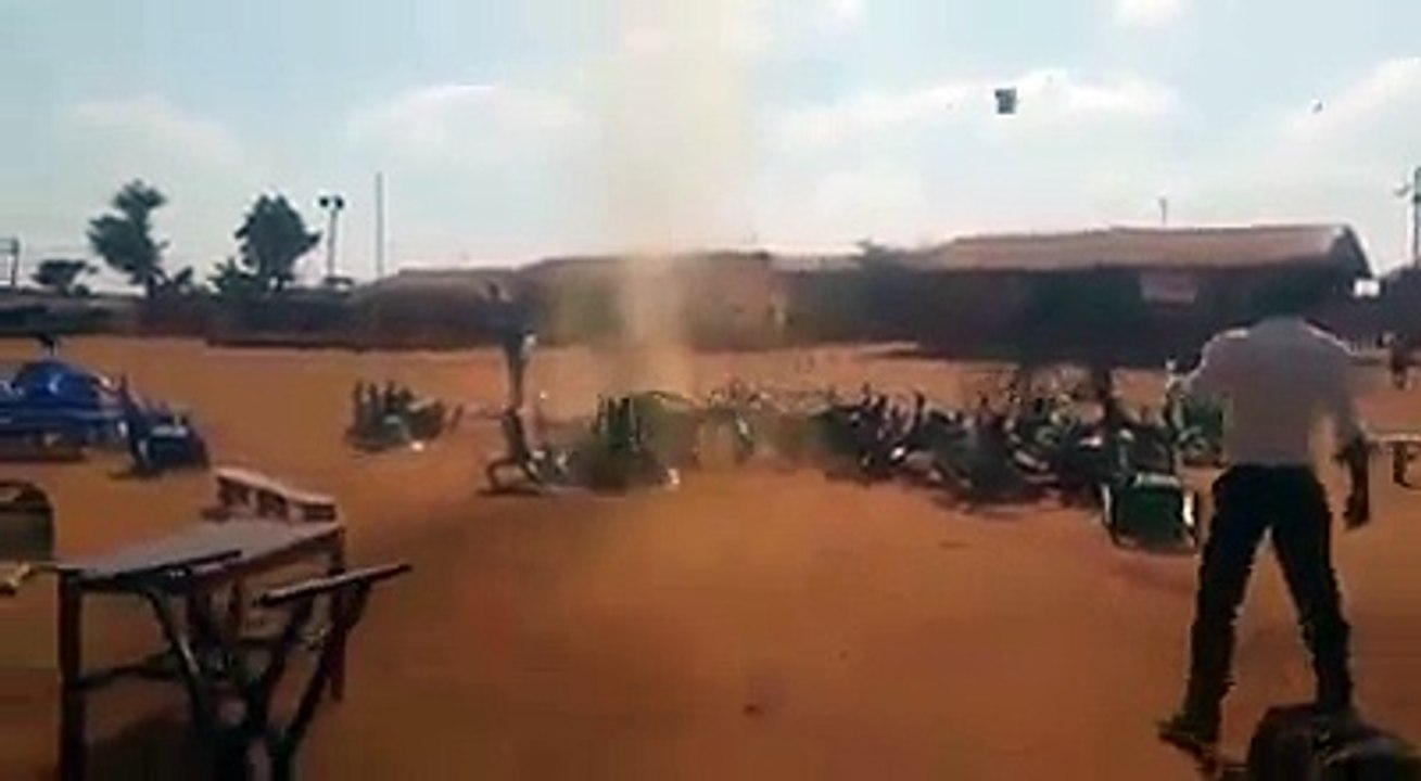 Le Continent Africain dispose des technologies encore non découvertes en Occident. Regardez un cas précis avec preuve : "Quand la famille du défunt décide d'ent