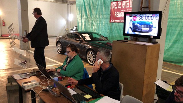 Vente aux enchères d'une Aston Martin à Besançon