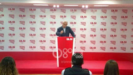 Ora News - Vasili: Paketa antishpifje, përzierje mes maskarallëkut dhe idiotësisë