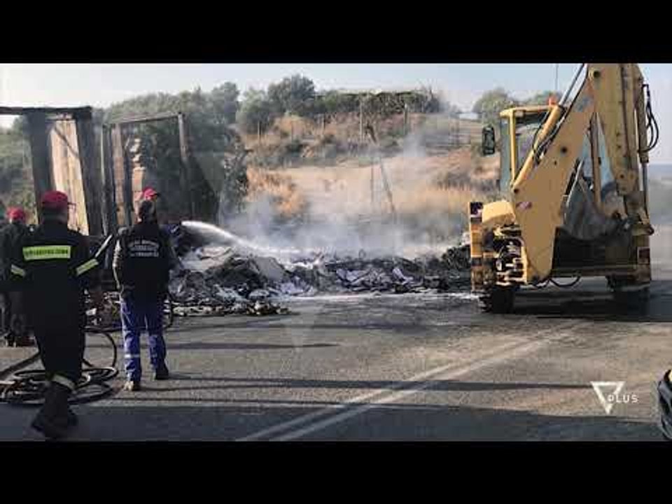 Greqi, digjen të gjallë brenda kamionit 11 refugjatë   - News, Lajme - Vizion Plus