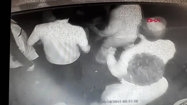 İşte Arda Turan-Berkay Kavgasının Görüntüleri