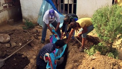 فقراء فنزويلا يعانون الأمرّين لدفن موتاهم بسبب الأزمة الاقتصادية