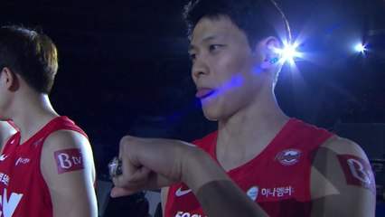 우승 반지 끼고 '펄펄'...반갑다! 농구야 배구야 / YTN