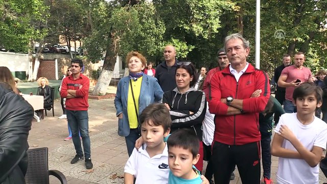 Milli tenisçi Marsel İlhan, gösteri maçı yaptı - ZONGULDAK