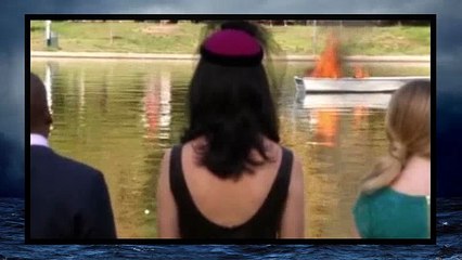 Dont Trust The B---- In Apartment 23 S02E01