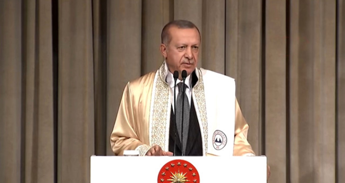 Son Dakika! Erdoğan'dan Öğrencilere Müjde: Lisans Öğrencisine 500, Yüksek Lisans Öğrencisine Bin Lira Vereceğiz